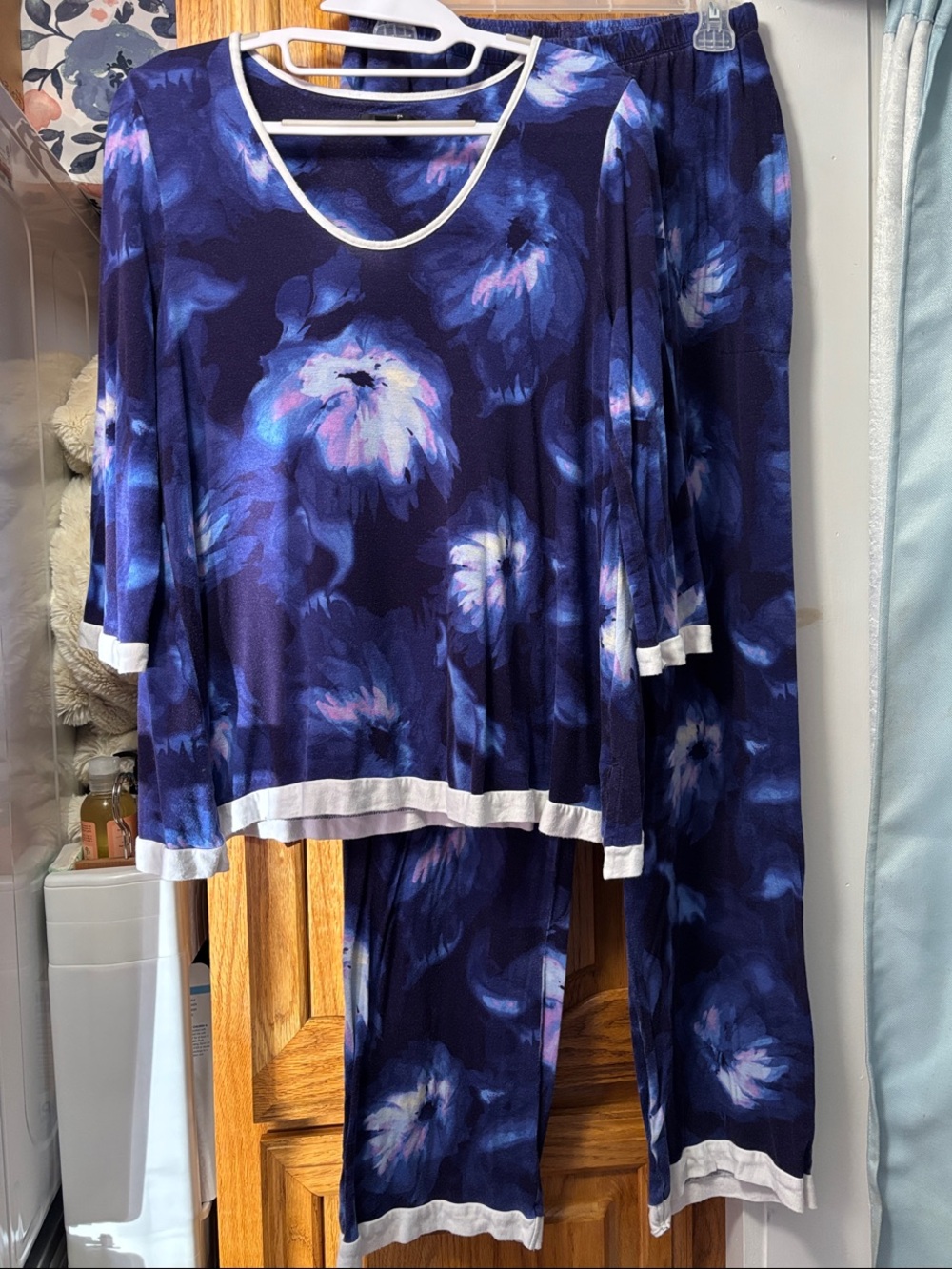 Simply Vera Vera Wang Women's Navy Floral Sleep Set with White Trim